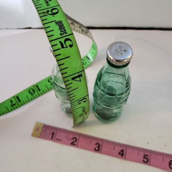 Coca-Cola Salt & Pepper Shakers - Picture 8 of 8